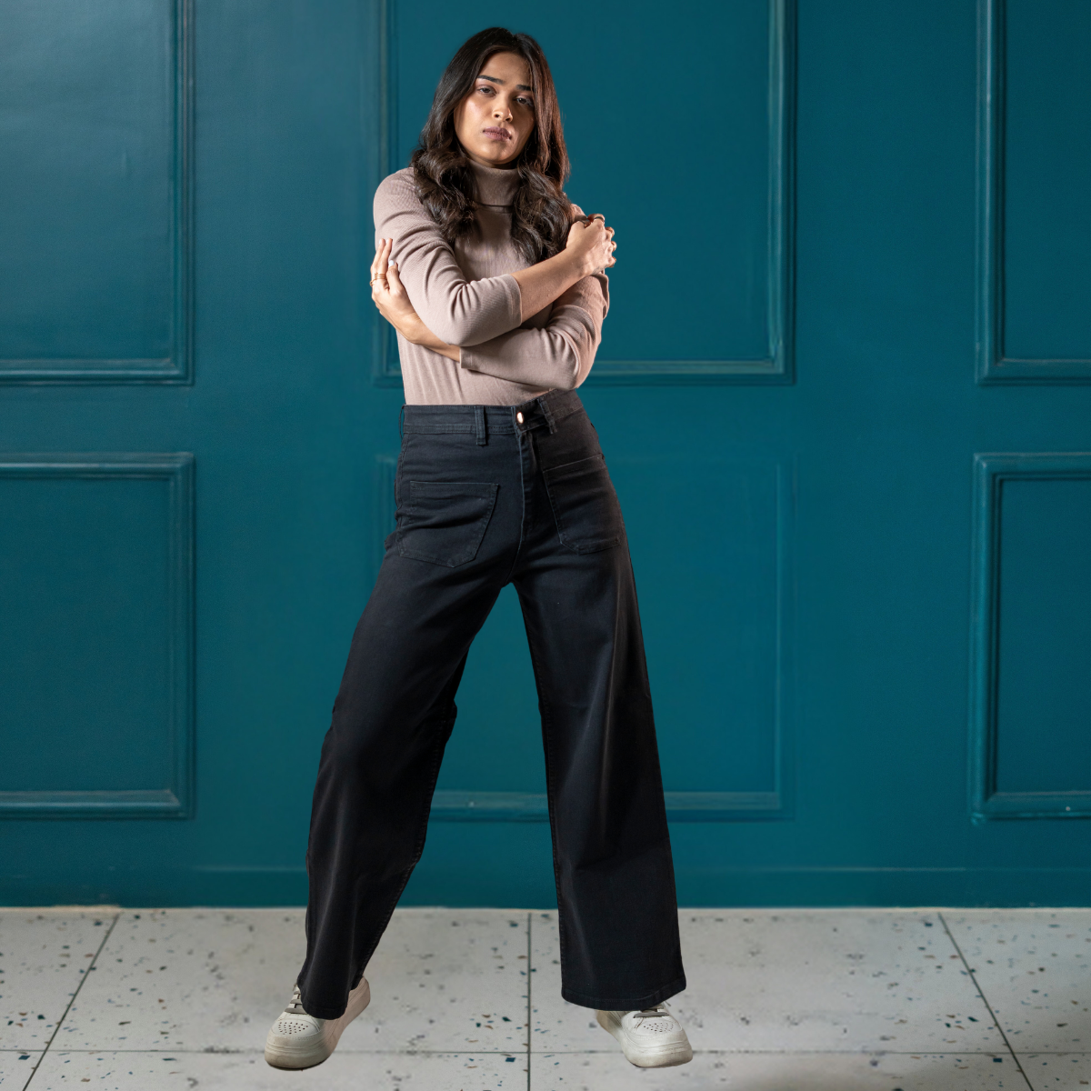 Black High-rise Straight Fit Jeans with Front Patch Pocket