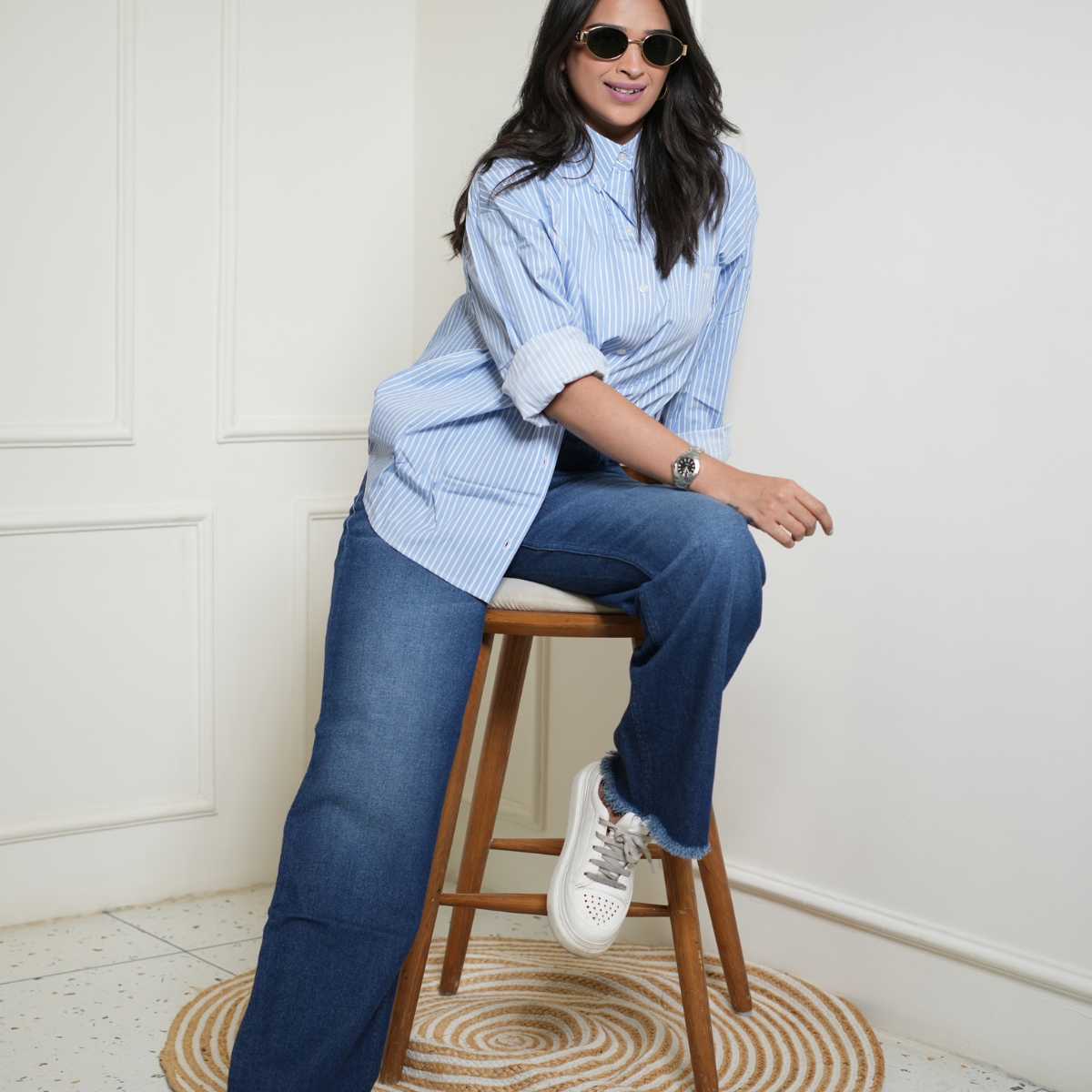 High-rise Straight Fit Jeans (Whiskered Medium Wash)